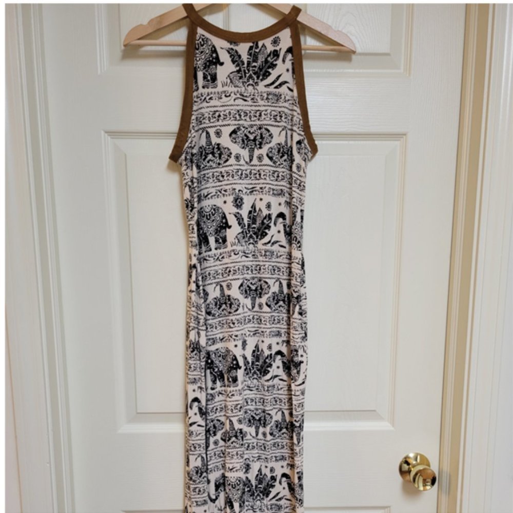 Small Sleeveless Elephant Print Maxi Dress